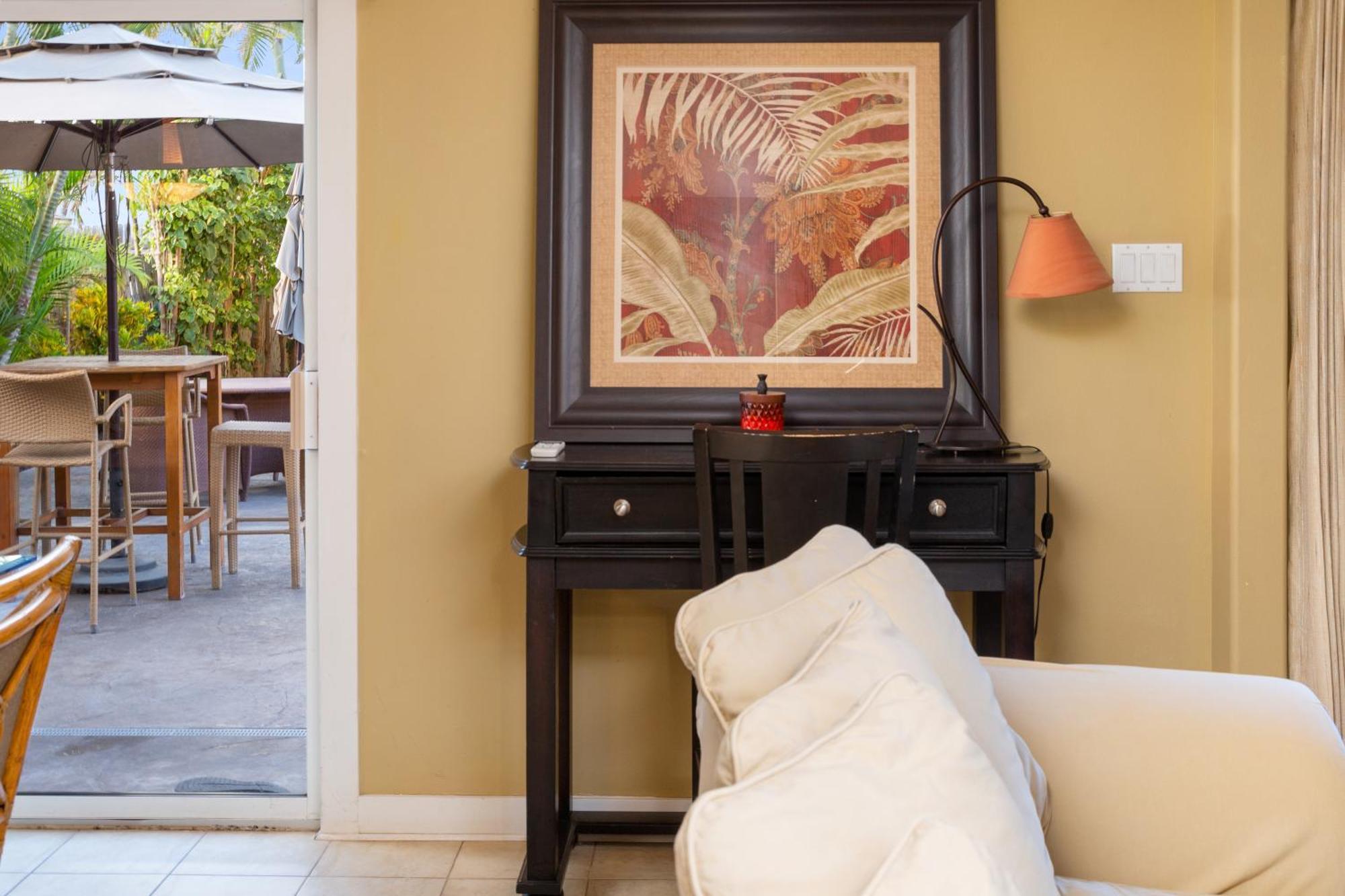 Plumeria Suite, 2-Bedrooms, Sleeps 6, Pool & Bbq, Pre-Renovation Summer Sale Kihei Extérieur photo